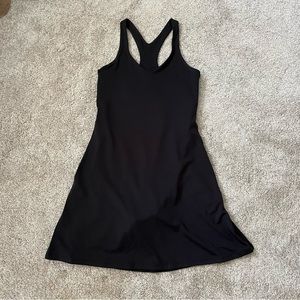 Girlfriend Collective Lola V-neck Workout Dress